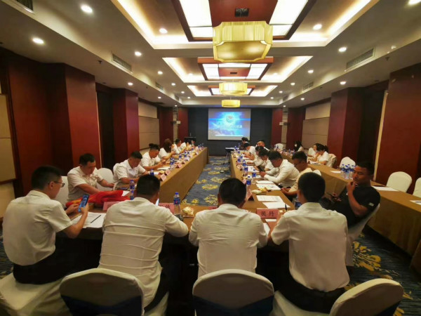 凝心聚力，乘風(fēng)破浪|南京無(wú)限達2020年7月總結會(huì )議圓滿(mǎn)成功